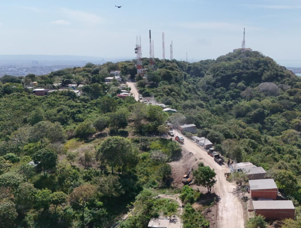 Obras para vía en el cerro de la Popa, Cartagena