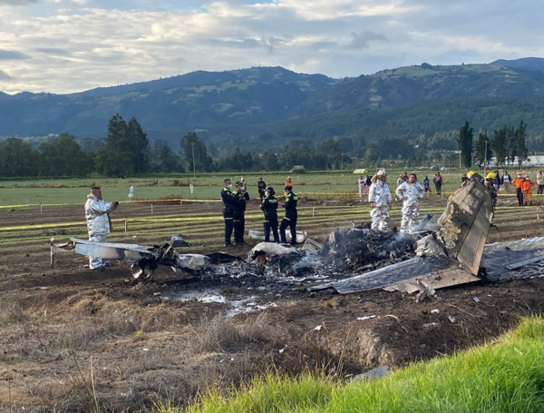 Presidente Gustavo Petro y otras figuras políticas lamentaron muerte del  cantante Yeison Jiménez y sus músicos
