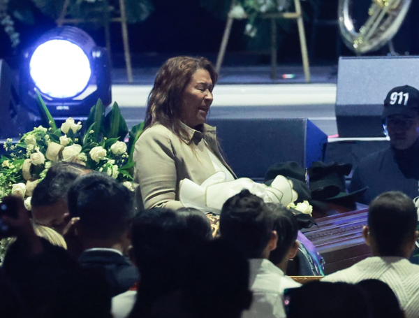 Conmovedoras palabras de la hija de Yeison Jiménez en homenaje en el  Movistar Arena de Bogotá: habló de uno de los 'deseos' de su padre antes de  morir