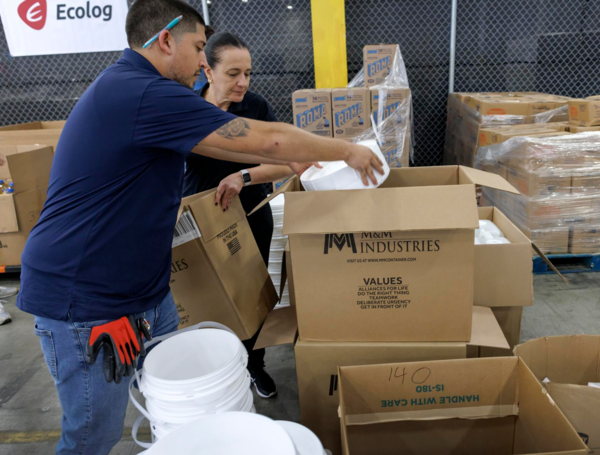 Envío de asistencia humanitaria a Cuba por parte de EE. UU.