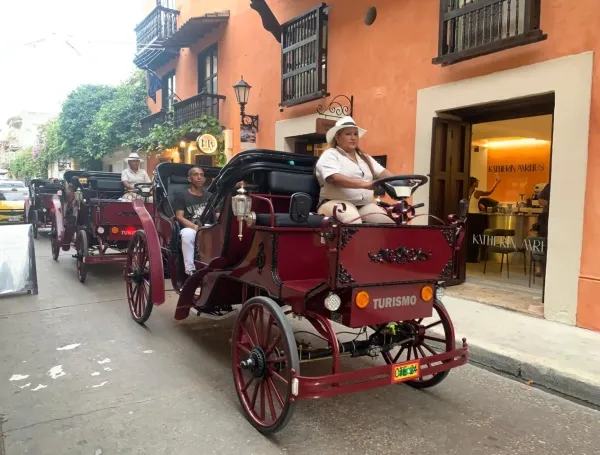 Coches eléctricos para turismo en Cartagena
