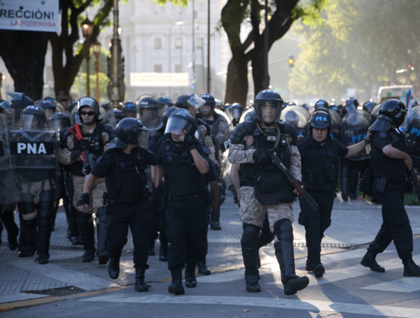 Protestas en Argentina contra la reforma laboral.