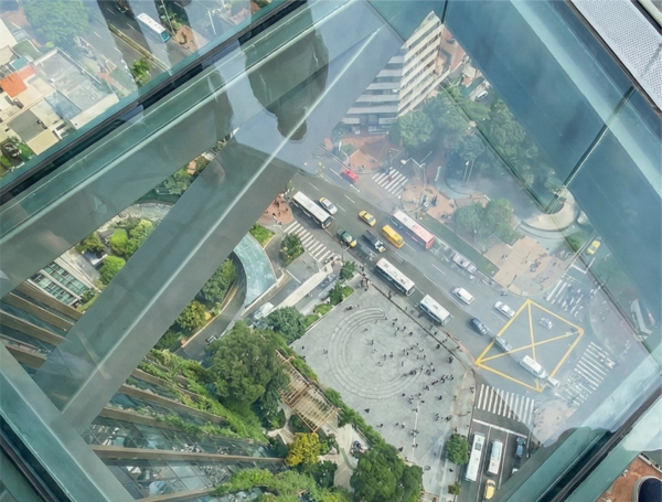 Edificio Coltejer Medellín: El proyecto viral para convertirlo en un ...