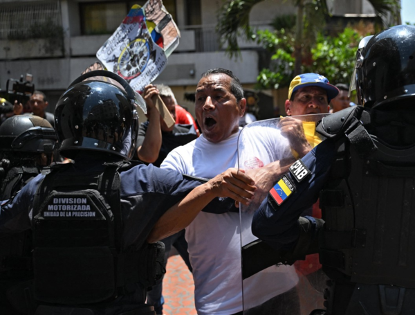 Protesta por el aumento del salario mínimo en Venezuela / 9 de abril 2026