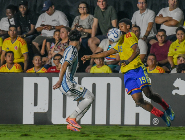 Colombia vs Argentina - 19 de abril