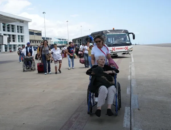 La Cancillería mantiene el puente aéreo humanitario entre Colombia y Venezuela.