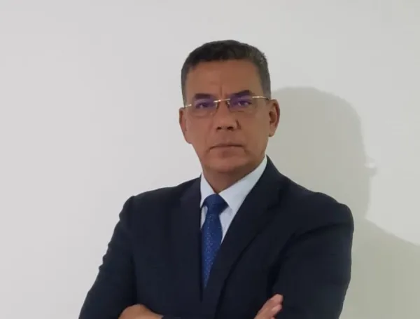 Jorge Mora López