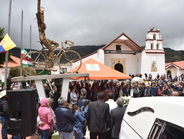 El lote nacional recuerda y despide de Rafael Antonio, el 'niño de Cucaita': adiós al hombre récord de la Vuelta a Colombia