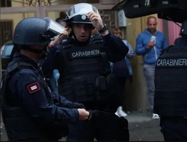 Masiva operación contra la delincuencia juvenil en Italia deja 539 detenidos, entre ellos 47 menores, y 703 kilos de drogas incautadas