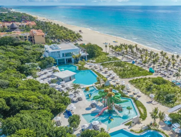Sandos Playacar