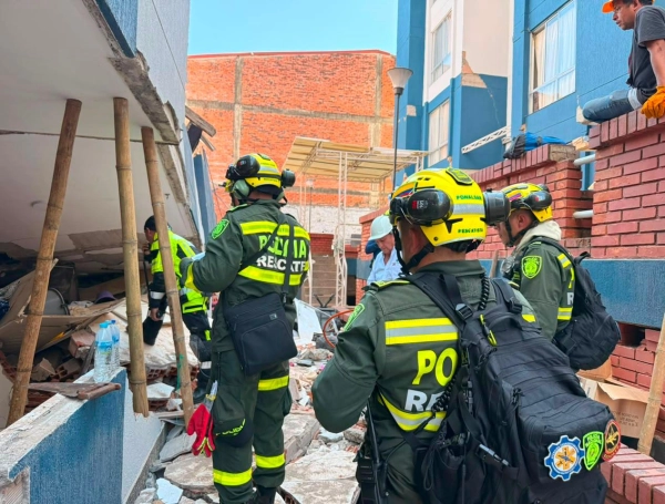 Equipo  de rescate de la Policía en Pereira.