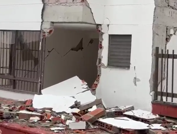 Revisión de estructuras tras el terremoto