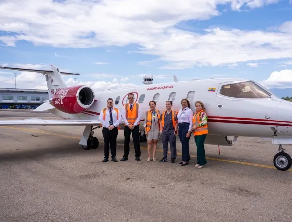 Avión ambulancia HIC