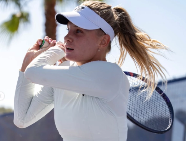 Video | Un misil ruso acaba con el apartamento de una de las figuras del tenis: 'Solo sobrevivió la toalla de Roland Garros'