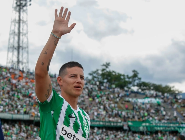 James Rodríguez y todas las fotos de su presentación como nuevo jugador de Atlético Nacional en Medellín: ¡superestrella!