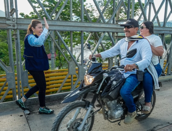 La gobernadora del Meta hizo presencia en el lugar.