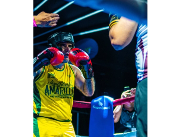 Gobernador de Caquetá y alcalde de Florencia se enfrentaron en un ring de boxeo
