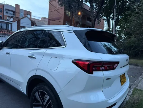 Ford Territory: la híbrida familiar que ofrece hasta 1.200 kilómetros de autonomía sin necesidad de enchufarla