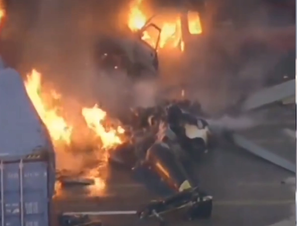 Video del momento exacto en el que helicóptero de NBC Los Ángeles se estrelló