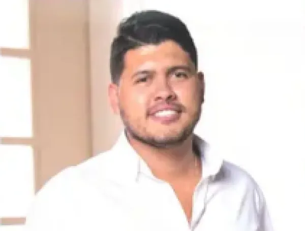 Esteban Ramírez Parra.