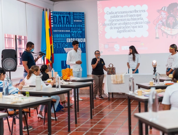 Artesanas de Bolívar y Atlántico encontraron en el trabajo con insumos naturales de desecho la ruta para sanar memorias de violencia