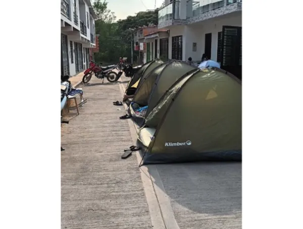Personas duermen en la calle en Chaparral, Tolima