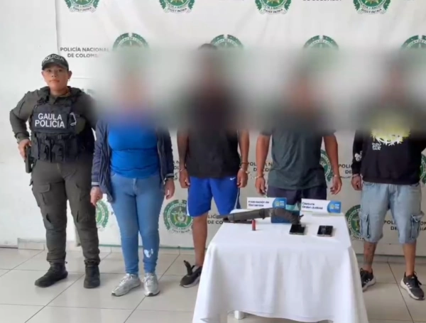 Cuatro presuntos extorsionistas en Bucaramanga