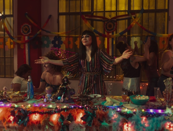 Cecilia Roth interpreta a Moria Casán en la serie de Netflix 'Moria'.