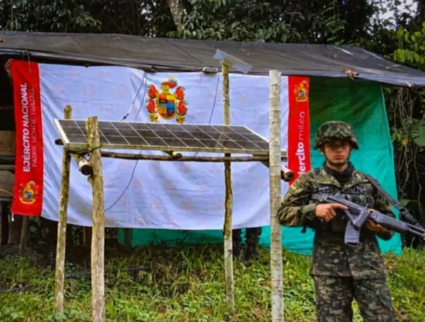 Antena satelital del 'clan del Golfo' en Antioquia.