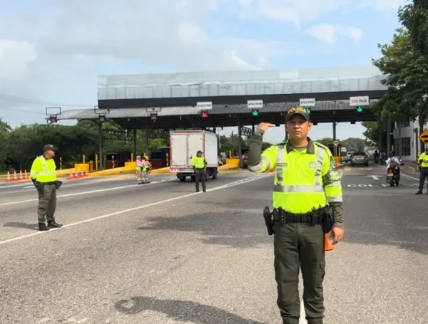 Policía