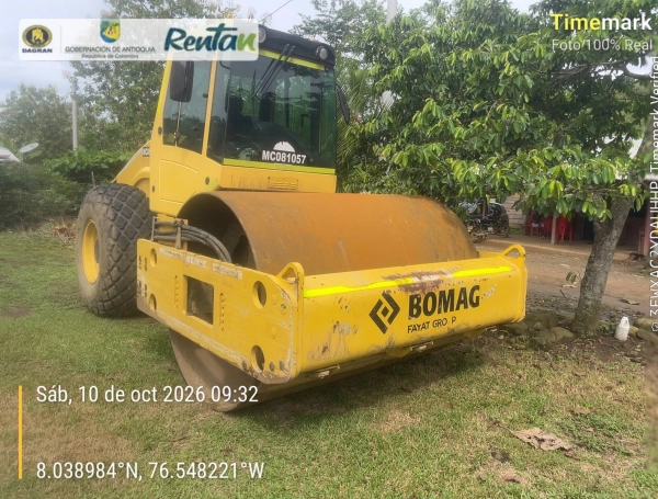 Maquinaria amarilla fue desplegada en los sectores afectados para la atención del incidente.