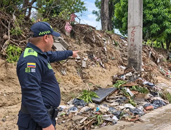 Policía