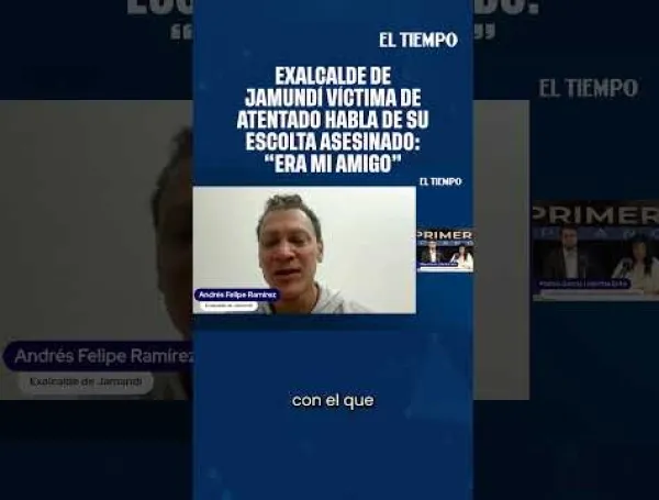 La muerte de Felipe López, integrante del esquema de protección de Andrés Felipe Ramírez, exalcalde de Jamundí que sufrió atentado en el Valle, deja un profundo dolor entre sus compañeros y amigos. En una declaración cargada de emoción, el político lamentó lo ocurrido y rechazó la violencia como forma de resolver las diferencias.
“Felipe López, mi tocayo, no solamente era miembro de protección, era mi amigo, mi compañero”, expresó al recordar las jornadas de trabajo y las conversaciones que compartieron. También envió un saludo fraterno y un mensaje de solidaridad a la familia de López.
#ElTiempo #NoticiasColombia #ÚltimaHora
#FelipeLópez #AndrésFelipeRamírez #Jamundí #ValleDelCauca #noticiascolombia
SUSCRÍBETE: https://bit.ly/eltiempoYT
Síguenos en nuestras redes sociales:
X: https://twitter.com/eltiempo
Facebook: https://www.facebook.com/eltiempo
Instagram: https://www.instagram.com/eltiempo
El Tiempo es el medio líder de noticias en Colombia, caracterizado por sus investigaciones y reportajes exclusivos, sobre: justicia, deportes, economía, política, cultura, tecnología, innovación, cambio climático, entre otros eventos noticiosos en Colombia y el mundo.
Para mayor información ingresa a: https://www.eltiempo.com
Otros canales de El Tiempo
Citytv: https://www.youtube.com/c/citytvbogota
Bravíssimo Citytv: https://www.youtube.com/c/BRAVISSIMOCITYTV
Portafolio: https://www.youtube.com/user/PortafolioCO
Futbolred: https://www.youtube.com/c/FutbolRedCO