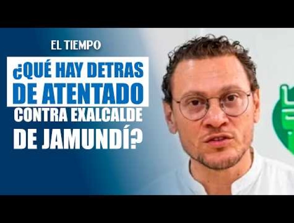 Un atentado contra el exalcalde de Jamundí Andrés Felipe Ramírez dejó muerto a Felipe López, integrante de su esquema de seguridad y amigo del político. Tras el ataque, se anunció una recompensa de 150 millones de pesos para obtener información que permita identificar y capturar a los responsables: 100 millones aportados por la Gobernación del Valle del Cauca y 50 millones por la Alcaldía municipal.
Ramírez expresó su dolor por la muerte de López, que murió protegiéndolo, y pidió que el caso no quede en la impunidad. También señaló que las autoridades deben establecer las circunstancias y los posibles móviles del ataque, sin descartar líneas de investigación antes de que avancen las pesquisas.
Según su relato, el presidente Abelardo De la Espriella se comunicó con él para expresarle solidaridad y anunciar medidas de seguridad. La Policía y la Fiscalía adelantan las investigaciones para esclarecer lo ocurrido.
¿Qué se sabe del atentado y qué medidas se han anunciado? Conozca los detalles en esta entrevista.
#ElTiempo #NoticiasColombia #ÚltimaHora #Jamundí #ValleDelCauca #Seguridad #Colombia #ELTIEMPO
SUSCRÍBETE: https://bit.ly/eltiempoYT
Síguenos en nuestras redes sociales:
X: https://twitter.com/eltiempo
Facebook: https://www.facebook.com/eltiempo
Instagram: https://www.instagram.com/eltiempo
El Tiempo es el medio líder de noticias en Colombia, caracterizado por sus investigaciones y reportajes exclusivos, sobre: justicia, deportes, economía, política, cultura, tecnología, innovación, cambio climático, entre otros eventos noticiosos en Colombia y el mundo.
Para mayor información ingresa a: https://www.eltiempo.com
Otros canales de El Tiempo
Citytv: https://www.youtube.com/c/citytvbogota
Bravíssimo Citytv: https://www.youtube.com/c/BRAVISSIMOCITYTV
Portafolio: https://www.youtube.com/user/PortafolioCO
Futbolred: https://www.youtube.com/c/FutbolRedCO