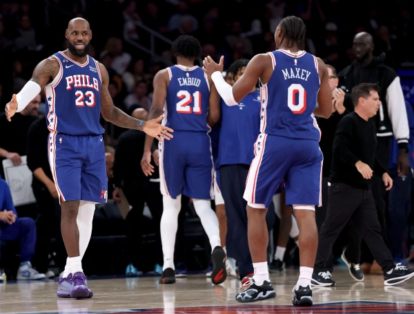 LeBron James y su primer partido con Filadelfia