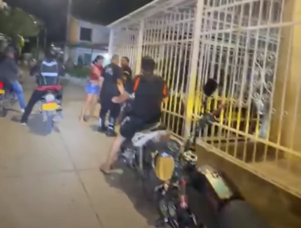 Varios ciudadanos intervinieron durante la persecución por las calles de Valledupar.