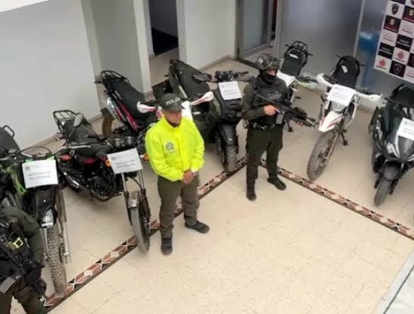 Operativo en Leiva, Nariño, en este año. La Policía recuperó 22 motos en poder de los disidentes del frente 'Franco Benavides'.
