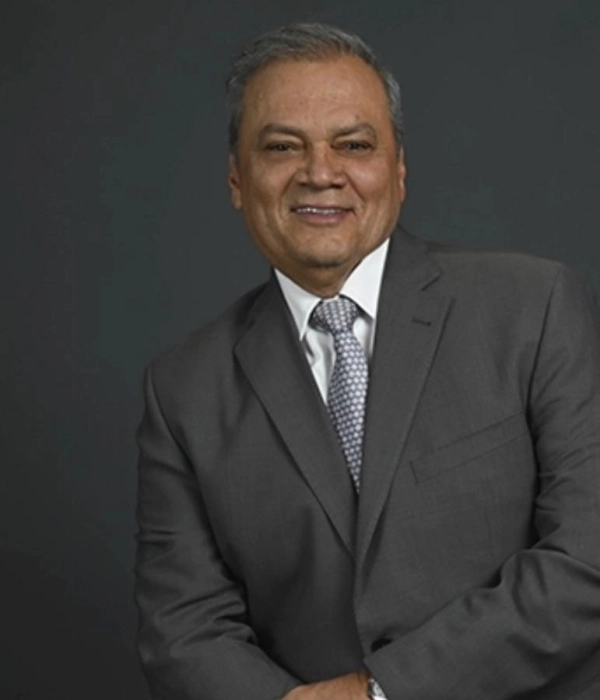 Ovidio Claros Polanco, presidente de la Cámara de Comercio de Bogotá.