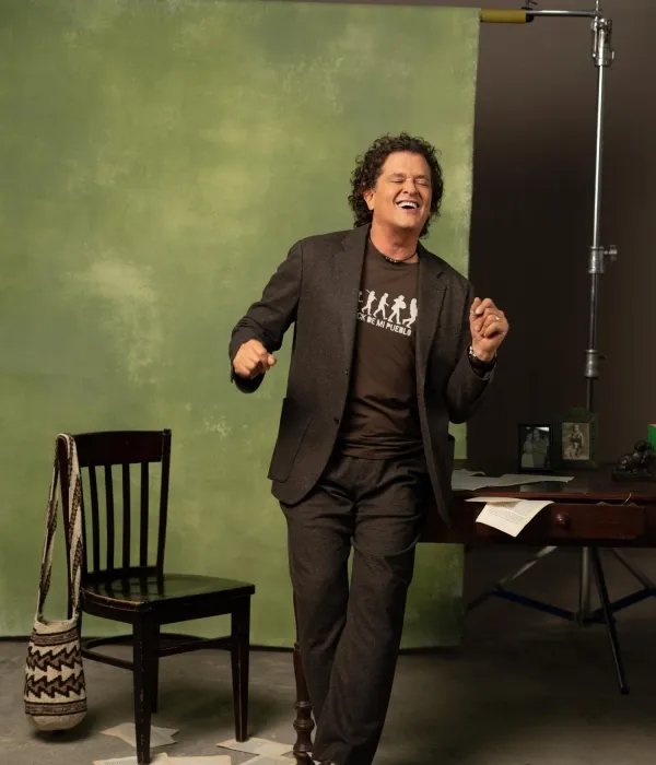 Carlos Vives presenta 'El último disco vol. 1', su nueva producción con colaboraciones de Juan Luis Guerra y Niña Pastori