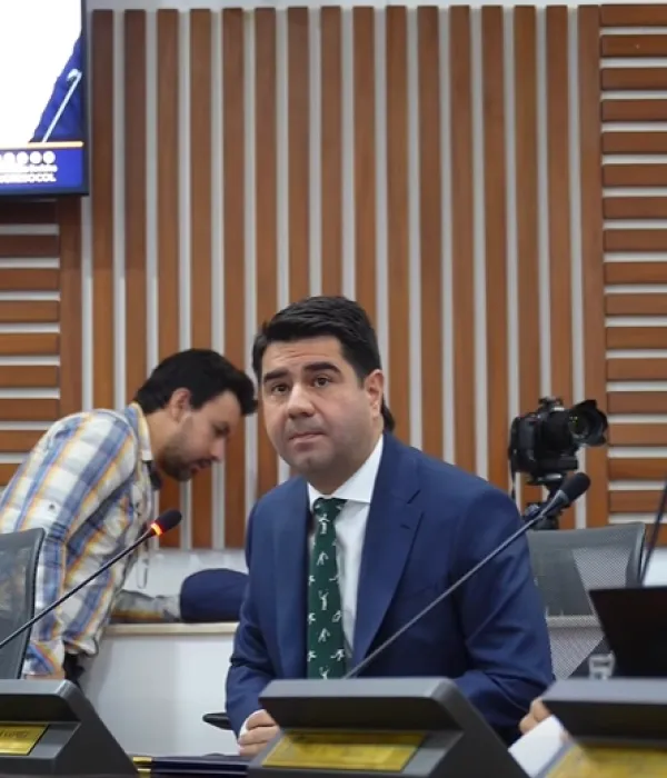 Simón Molina, representante a la Cámara por Antioquia.