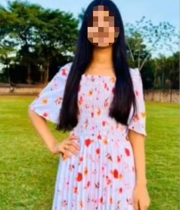 Joven murió mientras usaba el celular conectado al tomacorriente