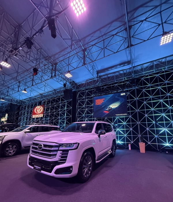 La ‘leyenda de las trochas’ ahora también es híbrida: Toyota trae a Colombia la Land Cruiser 300 HEV en dos versiones