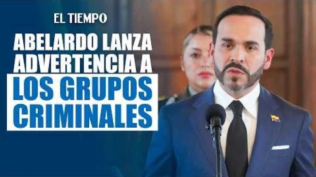 El presidente Abelardo de la Espriella anunció la nueva cúpula de las Fuerzas Militares y aseguró que la seguridad será uno de los ejes fundamentales de su Gobierno. Durante su intervención, presentó a los nuevos comandantes de las Fuerzas Militares, el Ejército, la Armada y la Fuerza Aeroespacial.
De la Espriella afirmó que la nueva cúpula tendrá la misión de combatir el crimen, el narcoterrorismo y las amenazas contra la seguridad nacional. También aseguró que quienes no se sometan a la ley serán perseguidos por el Estado.
#AbelardoDeLaEspriella #FuerzasMilitares #Seguridad #Colombia #Crimen #Narcoterrorismo #Gobierno #Política
SUSCRÍBETE: https://bit.ly/eltiempoYT
Síguenos en nuestras redes sociales:
X: https://twitter.com/eltiempo
Facebook: https://www.facebook.com/eltiempo
Instagram: https://www.instagram.com/eltiempo
El Tiempo es el medio líder de noticias en Colombia, caracterizado por sus investigaciones y reportajes exclusivos, sobre: justicia, deportes, economía, política, cultura, tecnología, innovación, cambio climático, entre otros eventos noticiosos en Colombia y el mundo.
Para mayor información ingresa a: https://www.eltiempo.com
Otros canales de El Tiempo
Citytv: https://www.youtube.com/c/citytvbogota
Bravíssimo Citytv: https://www.youtube.com/c/BRAVISSIMOCITYTV
Portafolio: https://www.youtube.com/user/PortafolioCO
Futbolred: https://www.youtube.com/c/FutbolRedCO