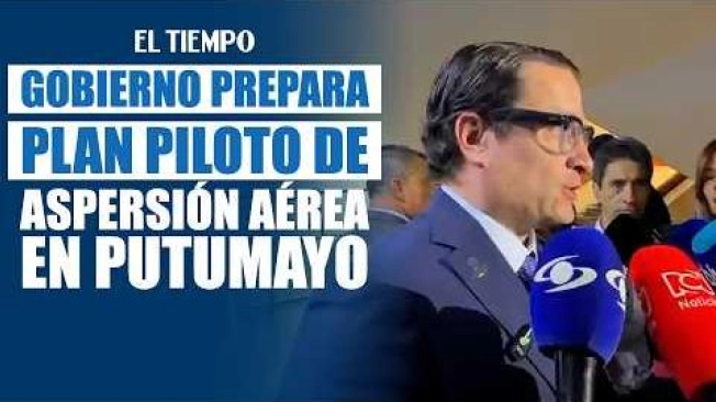Ministro de Justicia, Iván Cancino, informó que aún están en construcción los municipios y las fechas en las que se hará el plan piloto para la aspersión aérea contra cultivos de uso ilícito, que se llevaría a cabo en Putumayo. #ElTiempo #NoticiasColombia #ÚltimaHora
SUSCRÍBETE: https://bit.ly/eltiempoYT
Síguenos en nuestras redes sociales:
X: https://twitter.com/eltiempo
Facebook: https://www.facebook.com/eltiempo
Instagram: https://www.instagram.com/eltiempo
El Tiempo es el medio líder de noticias en Colombia, caracterizado por sus investigaciones y reportajes exclusivos, sobre: justicia, deportes, economía, política, cultura, tecnología, innovación, cambio climático, entre otros eventos noticiosos en Colombia y el mundo.
Para mayor información ingresa a: https://www.eltiempo.com
Otros canales de El Tiempo
Citytv: https://www.youtube.com/c/citytvbogota
Bravíssimo Citytv: https://www.youtube.com/c/BRAVISSIMOCITYTV
Portafolio: https://www.youtube.com/user/PortafolioCO
Futbolred: https://www.youtube.com/c/FutbolRedCO