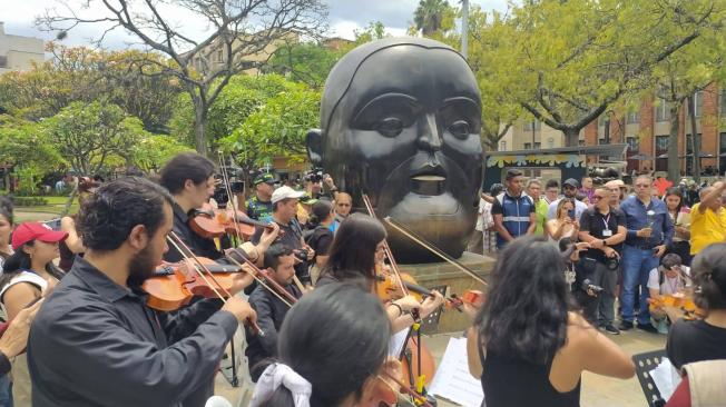 Fernando Botero: ¿Qué profesiones tienen sus hijos, a qué se dedican?