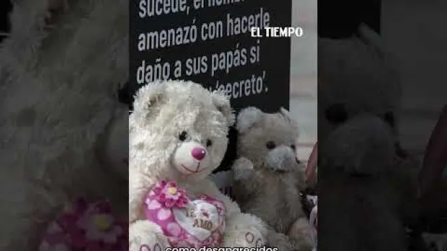 Este martes 15 de septiembre, las autoridades reportaron el hallazgo del cuerpo sin vida de una menor de edad en una alcantarilla del barrio Juan José Rondón, al sur de Bogotá. Según información preliminar, la niña tendría entre 10 y 12 años. Bomberos de Bogotá y funcionarios del CTI de la Fiscalía acudieron al lugar luego de que la comunidad alertara sobre el caso a través de la línea de emergencia 123 y adelantaron las diligencias correspondientes. Conozca los detalles. 

#CiudadBolívar #Bogotá #MenorDeEdad #Investigación #Fiscalía #BomberosBogotá #Judicial #NoticiasBogotá #ELTIEMPO

SUSCRÍBETE: https://bit.ly/eltiempoYT 

Síguenos en nuestras redes sociales:
X: https://twitter.com/eltiempo 
Facebook: https://www.facebook.com/eltiempo 
Instagram: https://www.instagram.com/eltiempo 

El Tiempo es el medio líder de noticias en Colombia, caracterizado por sus investigaciones y reportajes exclusivos, sobre:  justicia, deportes, economía, política, cultura, tecnología, innovación, cambio climático, entre otros eventos noticiosos en Colombia y el mundo.

Para mayor información ingresa a: https://www.eltiempo.com 

Otros canales de El Tiempo
Citytv: https://www.youtube.com/c/citytvbogota  
Bravíssimo Citytv: https://www.youtube.com/c/BRAVISSIMOCITYTV  
Portafolio: https://www.youtube.com/user/PortafolioCO  
Futbolred: https://www.youtube.com/c/FutbolRedCO