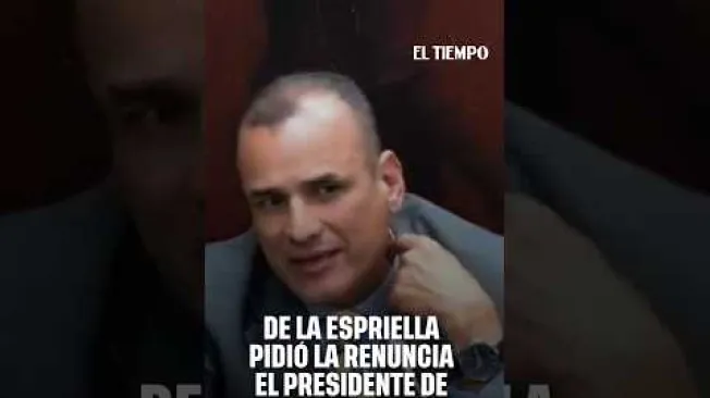 #ElTiempo #Colpensiones #AbelardoDeLaEspriella #Pensiones #Congreso #NoticiasHoy

Luego de demostrar que desconoce Colpensiones durante un debate en el Congreso, el presidente Abelardo De La Espriella le pidió la renuncia a Carlos René Montoya. “No hay cargos para aprender sobre la marcha”, dijo la Casa de Nariño.

SUSCRÍBETE: https://bit.ly/eltiempoYT 

Síguenos en nuestras redes sociales:
X: https://twitter.com/eltiempo 
Facebook: https://www.facebook.com/eltiempo 
Instagram: https://www.instagram.com/eltiempo 

El Tiempo es el medio líder de noticias en Colombia, caracterizado por sus investigaciones y reportajes exclusivos, sobre:  justicia, deportes, economía, política, cultura, tecnología, innovación, cambio climático, entre otros eventos noticiosos en Colombia y el mundo.

Para mayor información ingresa a: https://www.eltiempo.com 

Otros canales de El Tiempo
Citytv: https://www.youtube.com/c/citytvbogota  
Bravíssimo Citytv: https://www.youtube.com/c/BRAVISSIMOCITYTV  
Portafolio: https://www.youtube.com/user/PortafolioCO  
Futbolred: https://www.youtube.com/c/FutbolRedCO