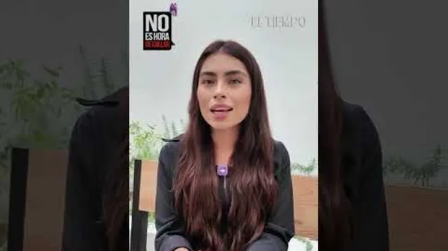 Geovaldis Otero Altamar, conocido como el ‘depredador del humedal Juan Amarillo’, fue capturado en Turbaco, Bolívar, y enviado a la cárcel. Se le investigan siete casos de violencia sexual en Suba, dos de ellos contra menores de edad.
Según la Policía, intimidaba a sus víctimas con un arma de fuego, las llevaba a zonas boscosas del humedal, las agredía sexualmente y les robaba sus pertenencias.
Un fiscal le imputó acceso carnal violento y hurto calificado. No aceptó los cargos y deberá cumplir medida de aseguramiento en centro carcelario, pero aún no ha sido condenado. La Fiscalía no descarta que aparezcan más víctimas.
En caso de ser víctima de violencia sexual o de conocer a alguien que lo sea, puede comunicarse con: