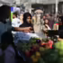Палестинцы пытаются жить дальше в условиях прекращения огня и неопределенности относительно следующих шагов мирного соглашения.