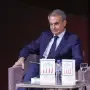 El expresidente del Gobierno José Luis Rodríguez Zapatero participa en la presentación del libro, La democracia y sus derechos del que ha sido coordinador, este martes en el Ateneo de Madrid. EFE/ Zipi